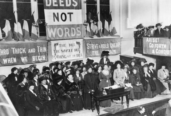 A suffragette meeting in England, 1908
